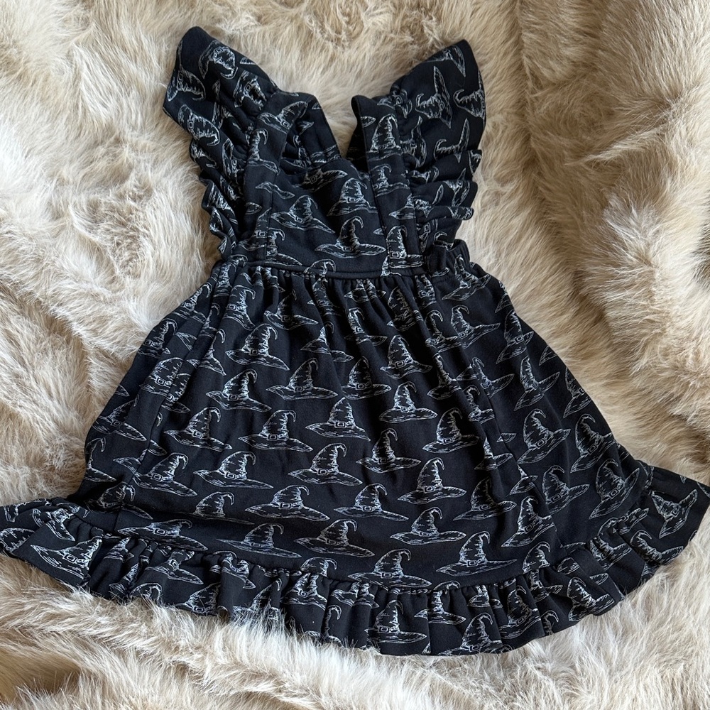 Kate Quinn Charming Black Kids Dress with Witch Hat Pattern